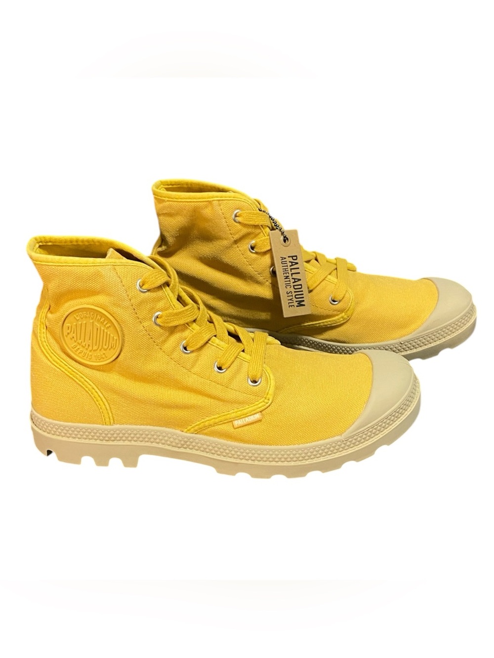 NWT Palladium Pampi Hi Honey Gold Boot
